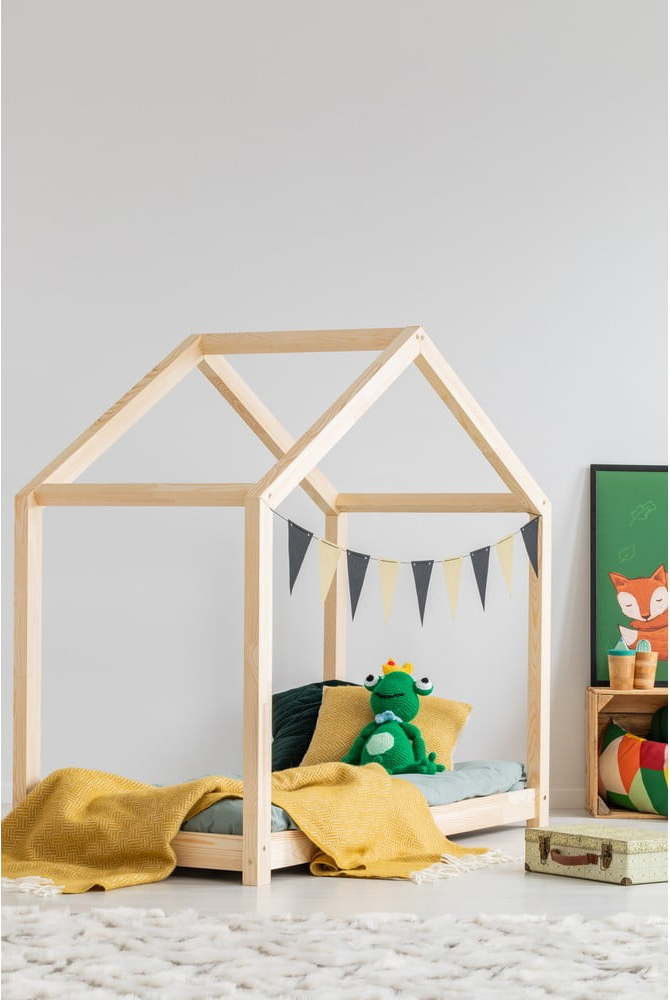 Domečková dětská postel z borovicového dřeva 120x200 cm Mila RM - Adeko Adeko